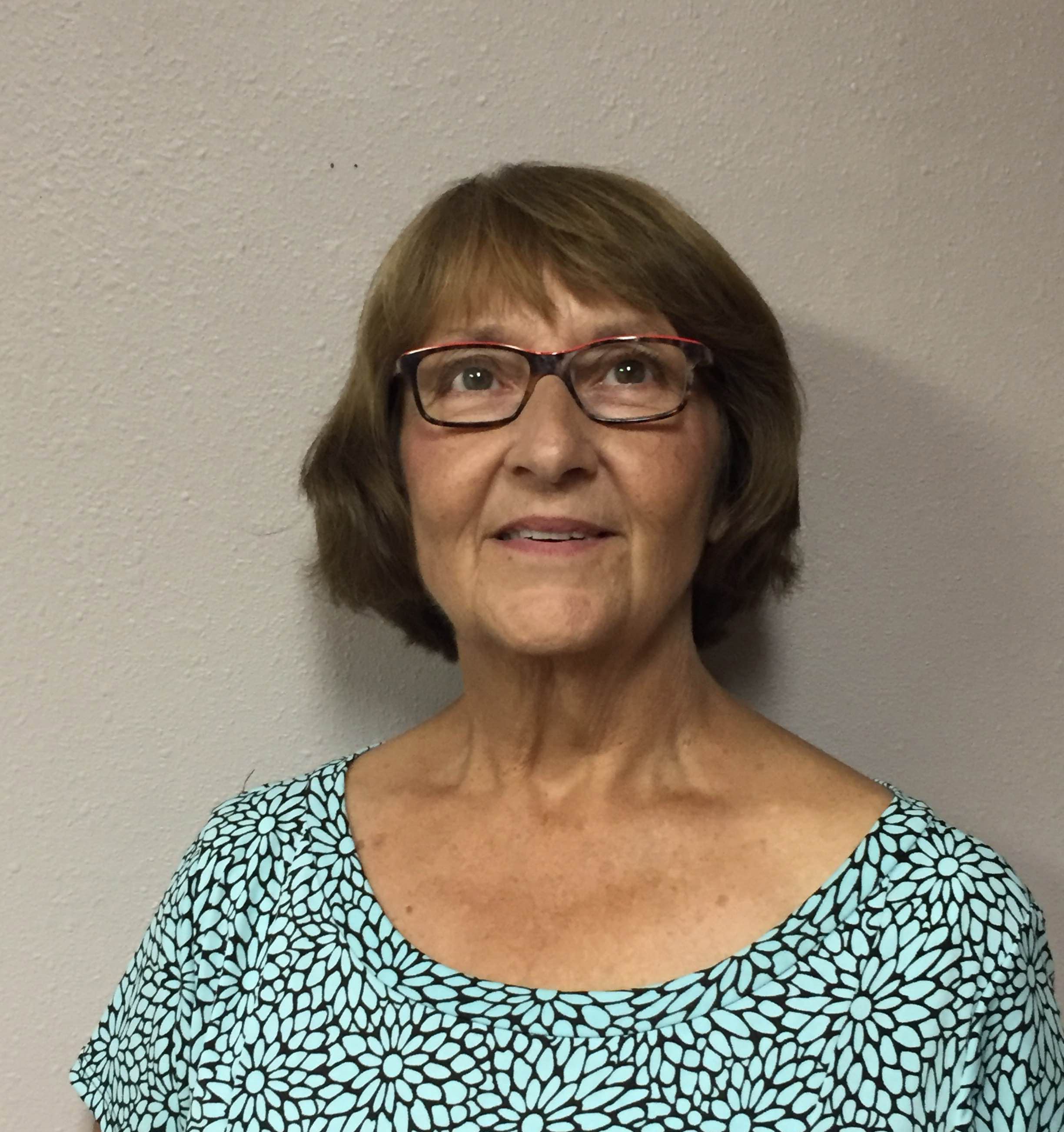 Carolyn Drew's Instagram, Twitter & Facebook on IDCrawl